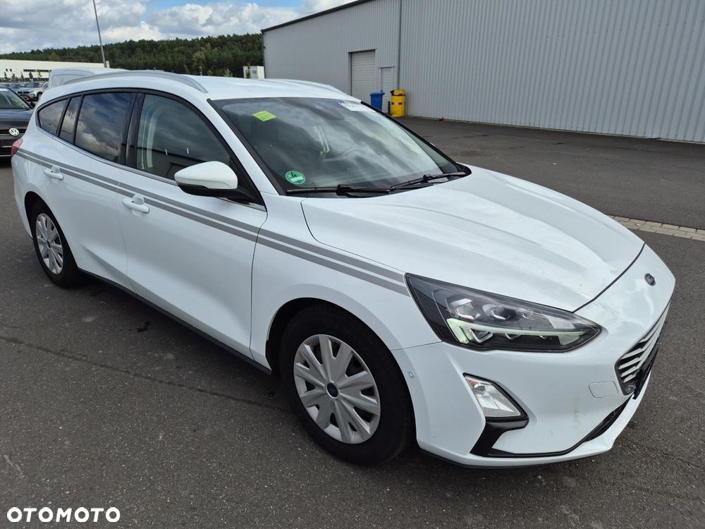 Ford Focus 1.5 EcoBlue Start-Stopp-System COOL&CONNECT DESIGN - 2