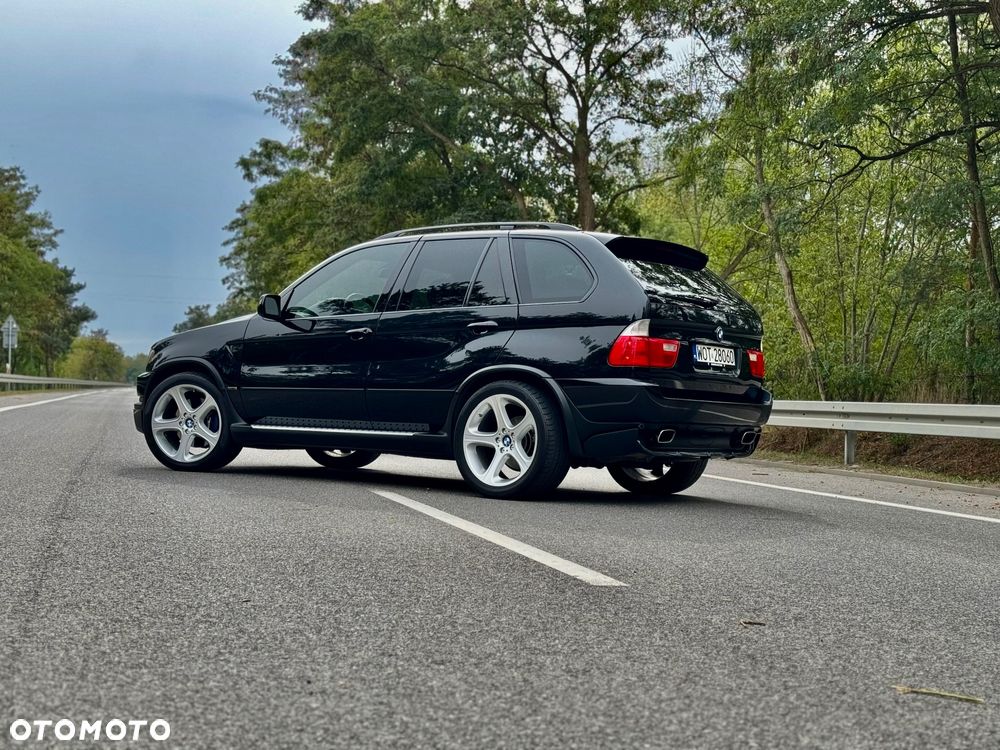 BMW X5 4.6is - 2