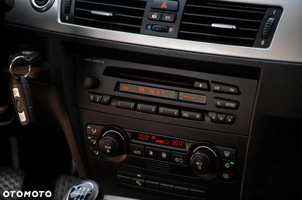 BMW Seria 3 - 24