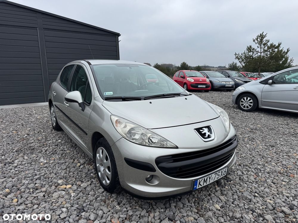 Peugeot 207 1.4 HDi Trendy - 6