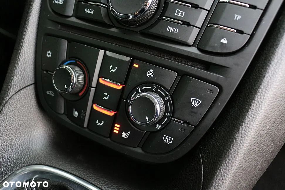 Opel Meriva 1.4 T Cosmo - 18