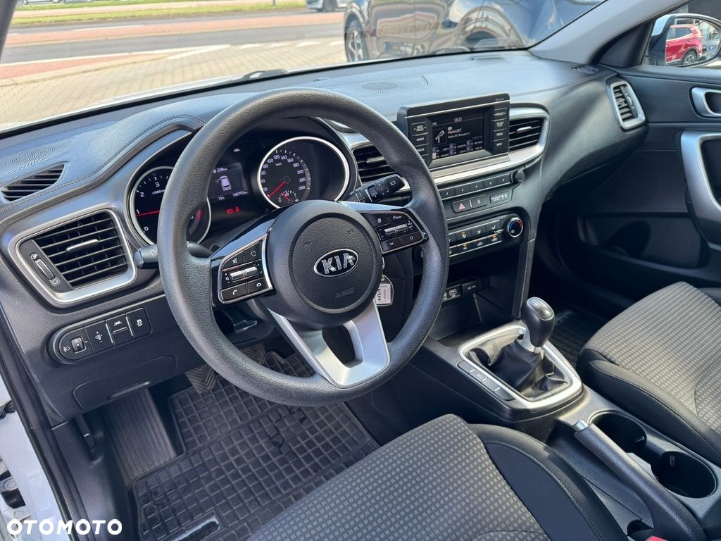 Kia Ceed 1.6 CRDi SCR S - 9