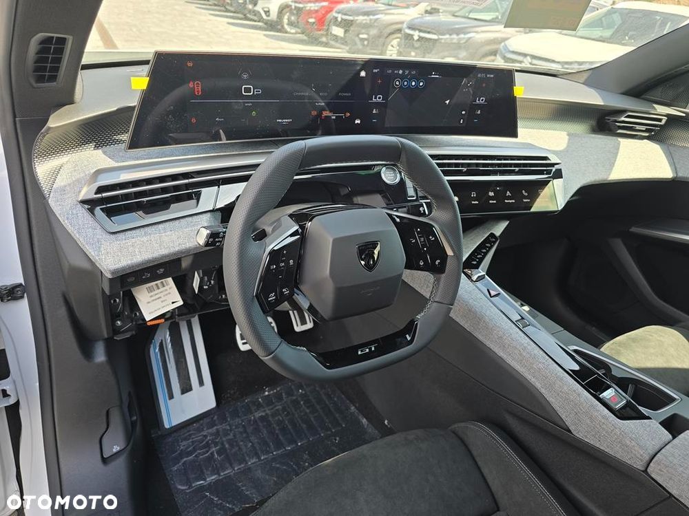 Peugeot 3008 1.6 PHEV 195 GT Exclusive e-DCS7 - 10