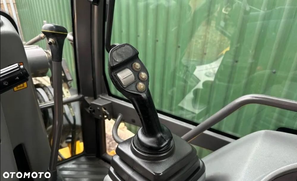 Volvo Volvo BL 71 , rok 2006 - 15