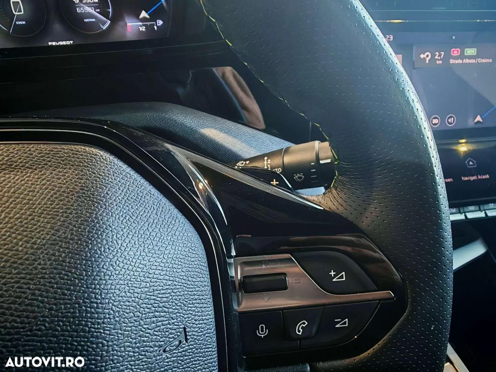 Peugeot 308 PureTech 130 GPF EAT8 Stop & Start GT - 17