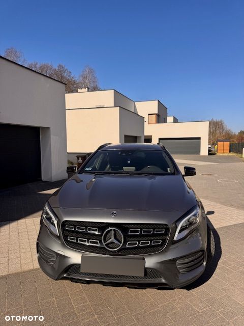 Mercedes-Benz GLA 250 4-Matic AMG Line - 2
