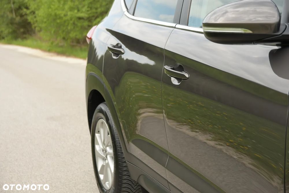 Hyundai Tucson 1.6 GDi 2WD Select - 12