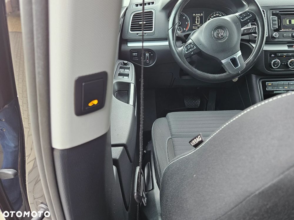 Volkswagen Sharan 2.0 TDI DSG BlueMotion Technology Cup - 19