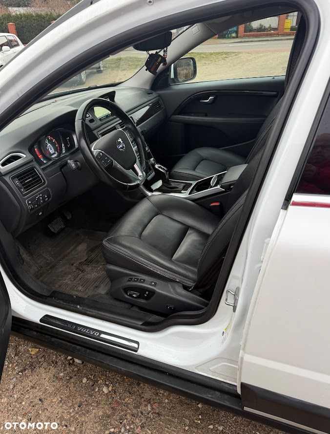 Volvo XC 70 T5 AWD Summum - 17