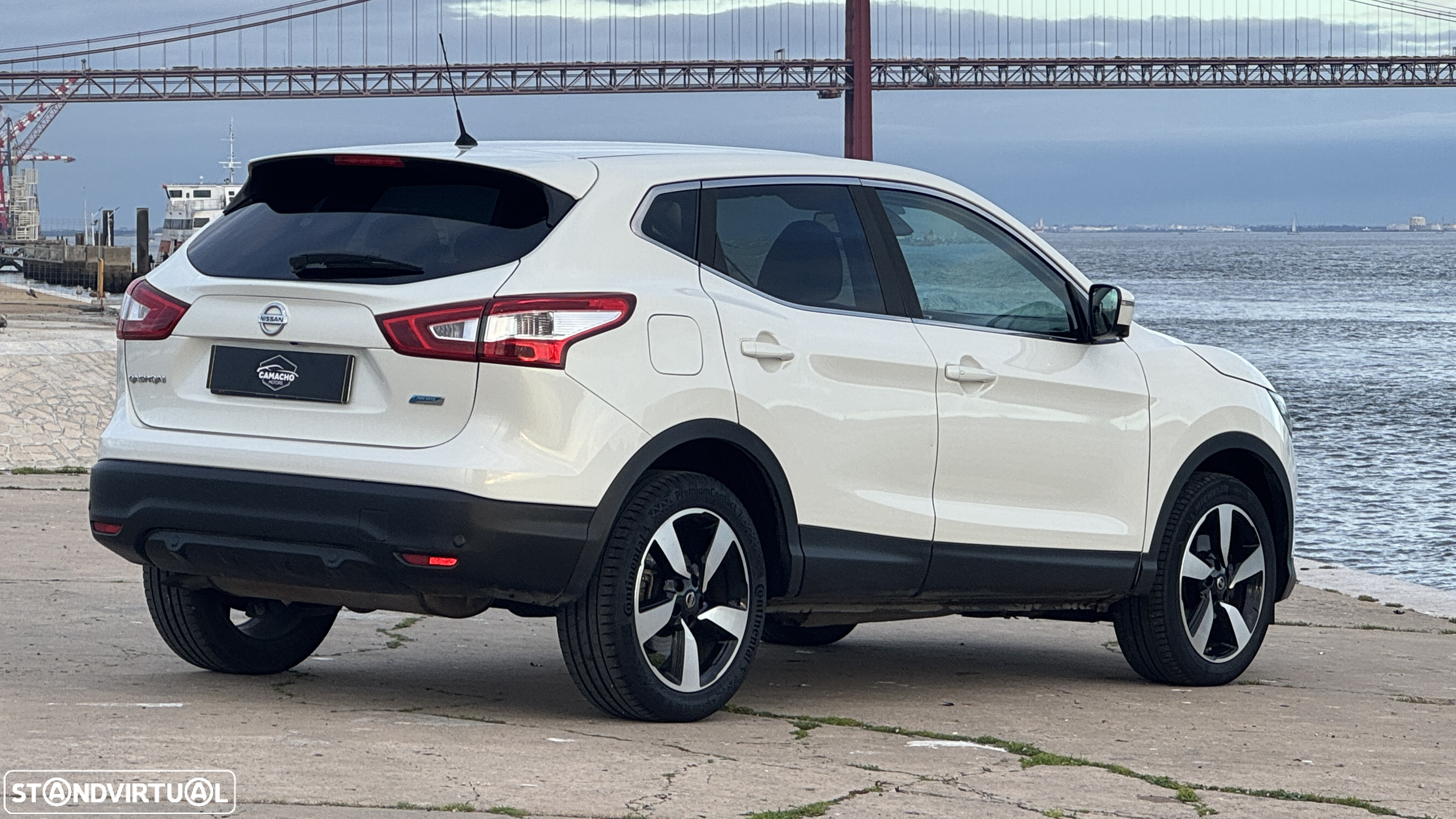 Nissan Qashqai 1.5 dCi N-Connecta 18 RS - 2