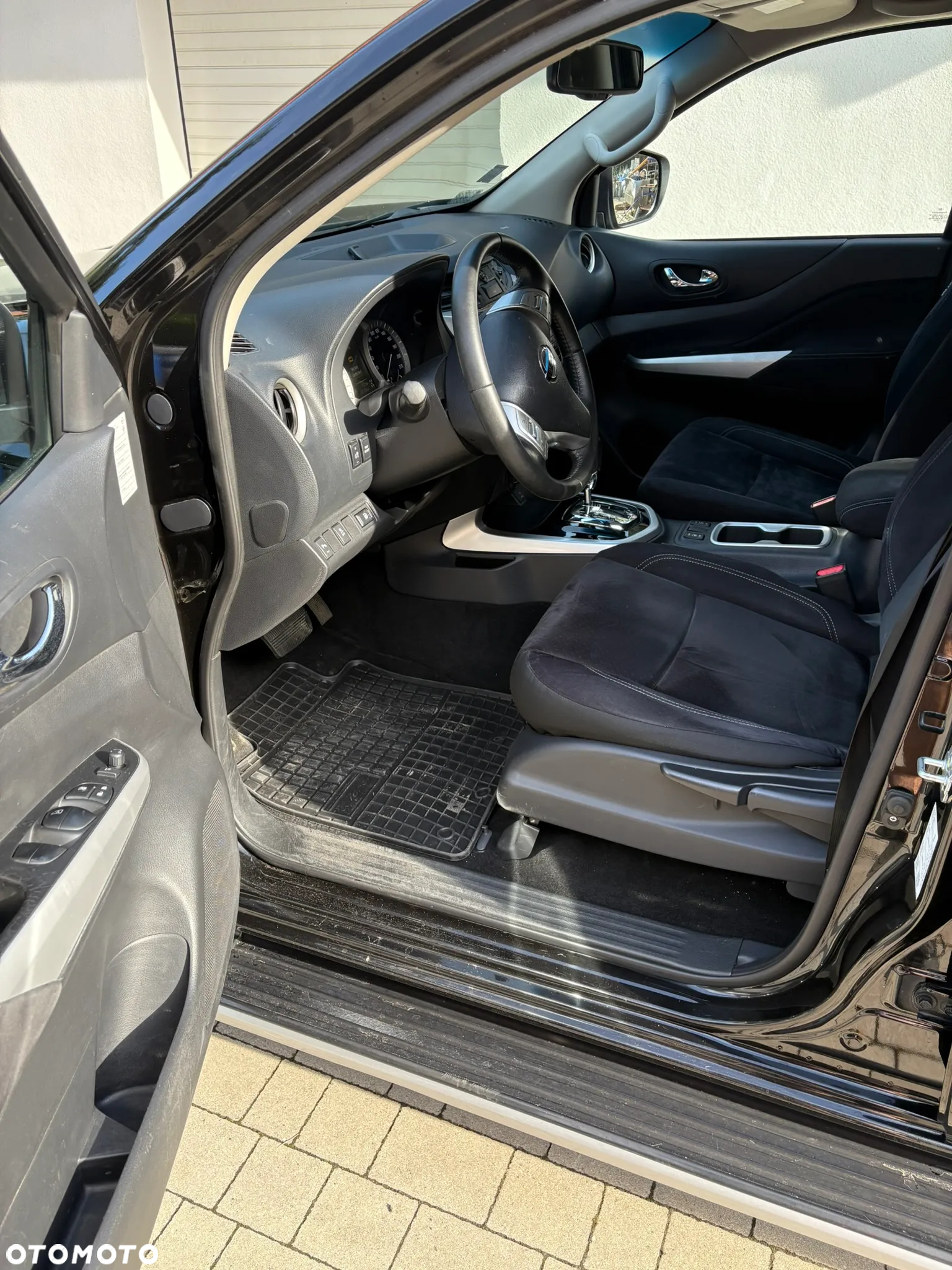 Nissan Navara - 5
