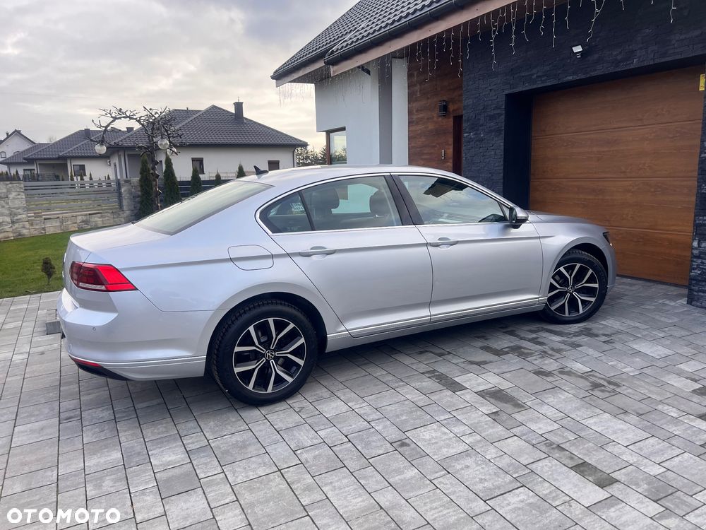 Volkswagen Passat 2.0 TDI EVO Business - 21