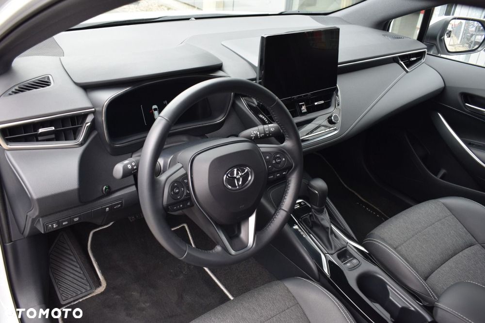 Toyota Corolla 1.8 Hybrid Style - 11