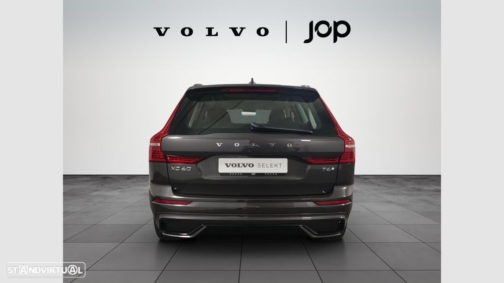 Volvo XC 60 2.0 T6 PHEV Plus Dark AWD - 4