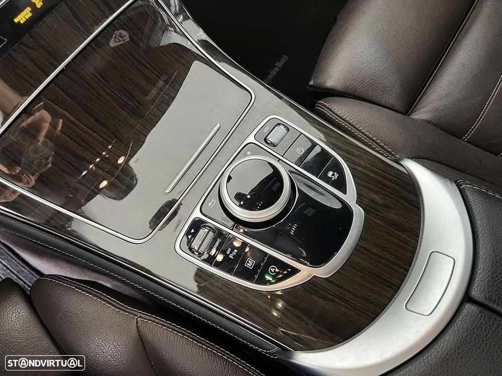 Mercedes-Benz GLC 220 - 16