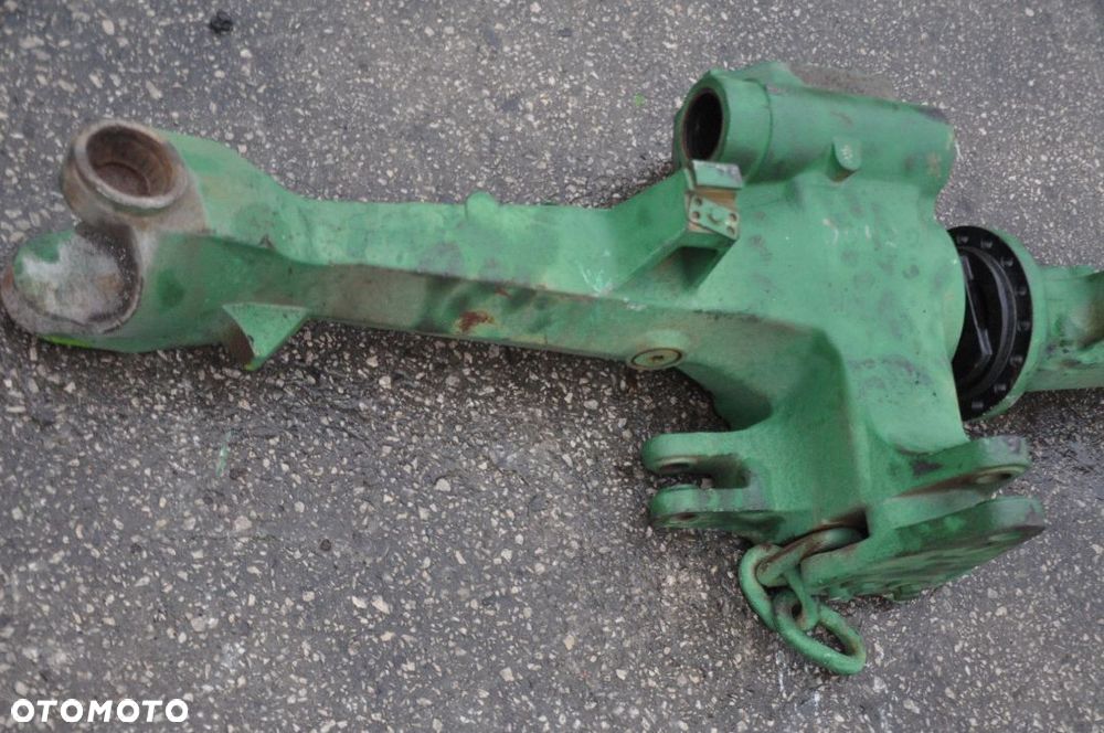 OBUDOWA MOSTU PRZÓD JOHN DEERE - 3