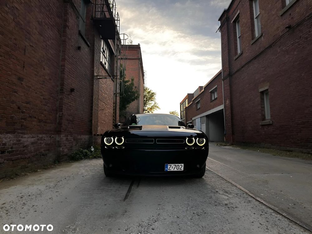 Dodge Challenger Automatik R/T Plus - 1