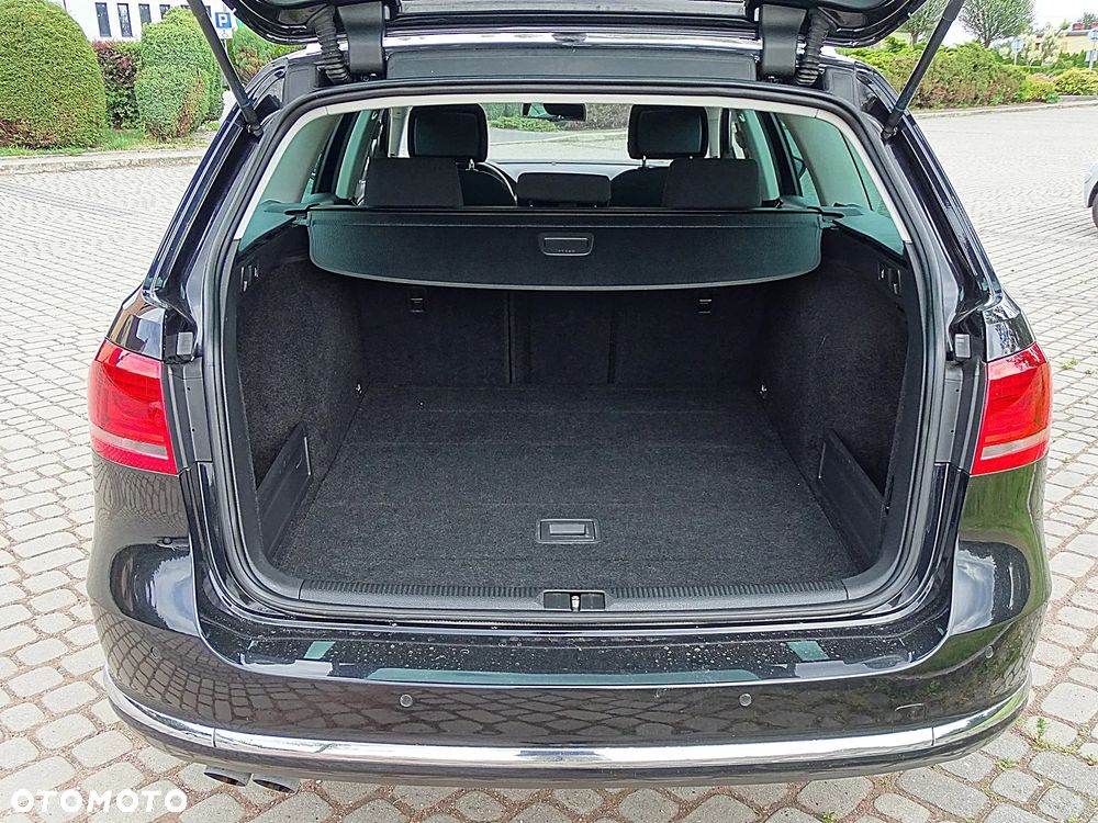 Volkswagen Passat Variant 2.0 TDI DPF Highline - 36