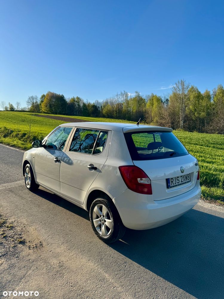 Skoda Fabia 1.6 TDI DPF Ambition - 4