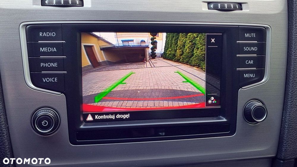 Volkswagen Golf - 15