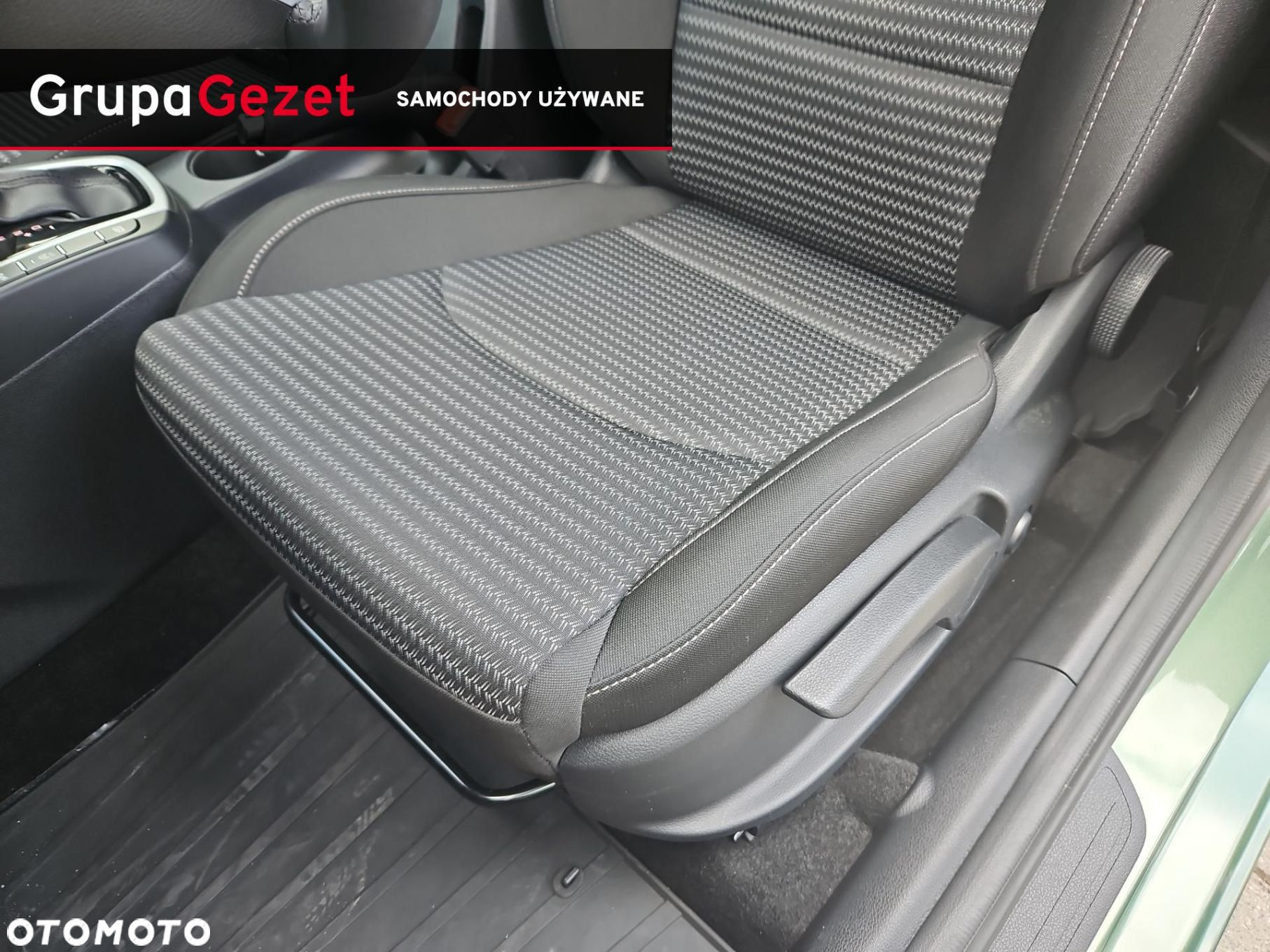 Kia Ceed - 11