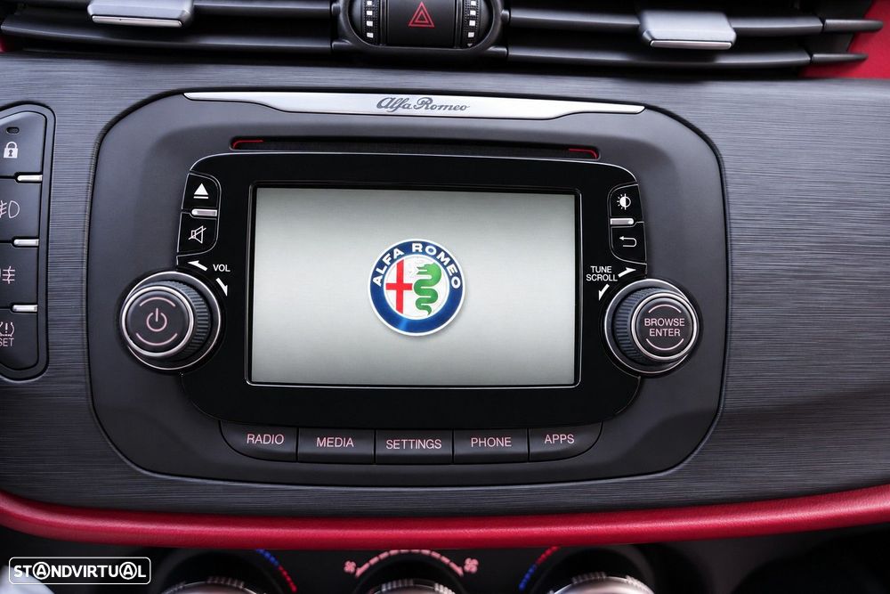 Alfa Romeo Giulietta 2.0 JTDM Super - 11