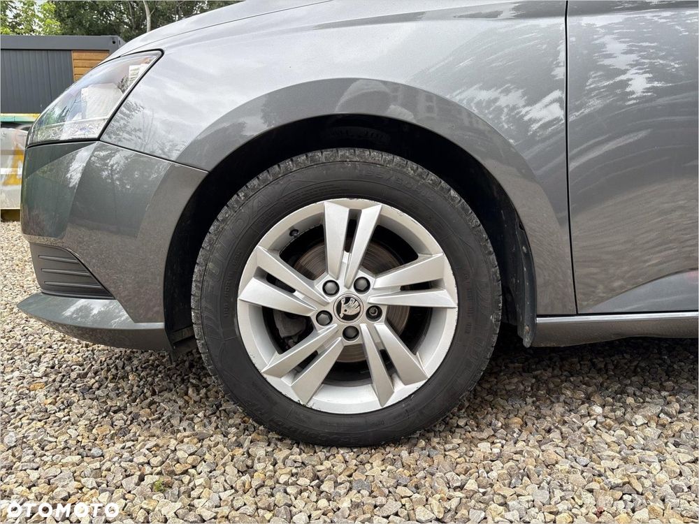 Skoda Fabia 1.0 TSI Ambition - 18