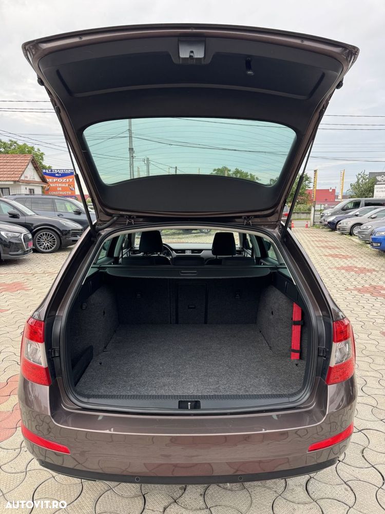 Skoda Octavia - 19