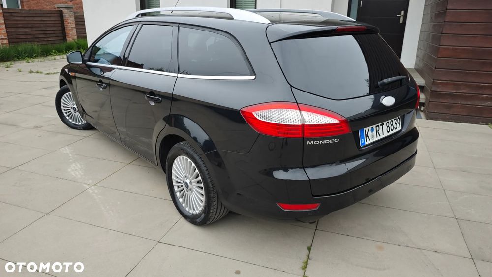 Ford Mondeo 2.0 FF Titanium - 19