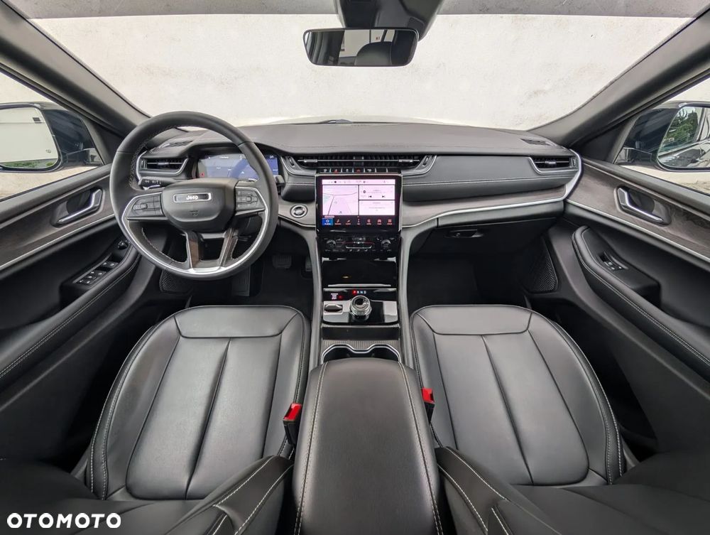 Jeep Grand Cherokee - 7