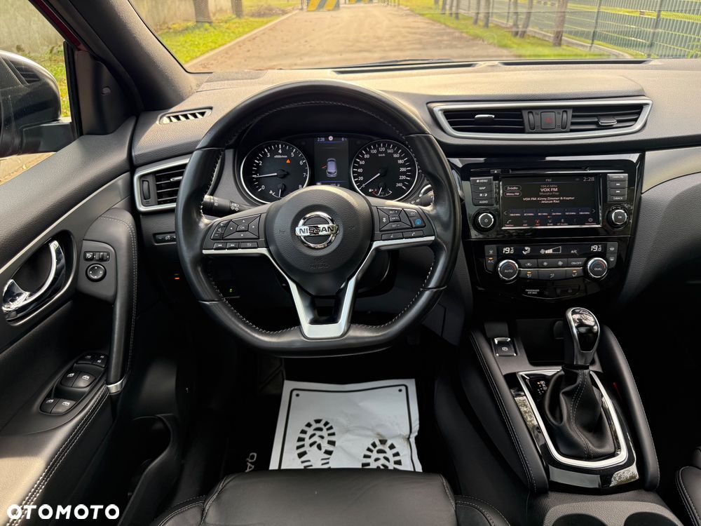 Nissan Qashqai 1.3 DIG-T Tekna+ DCT - 14