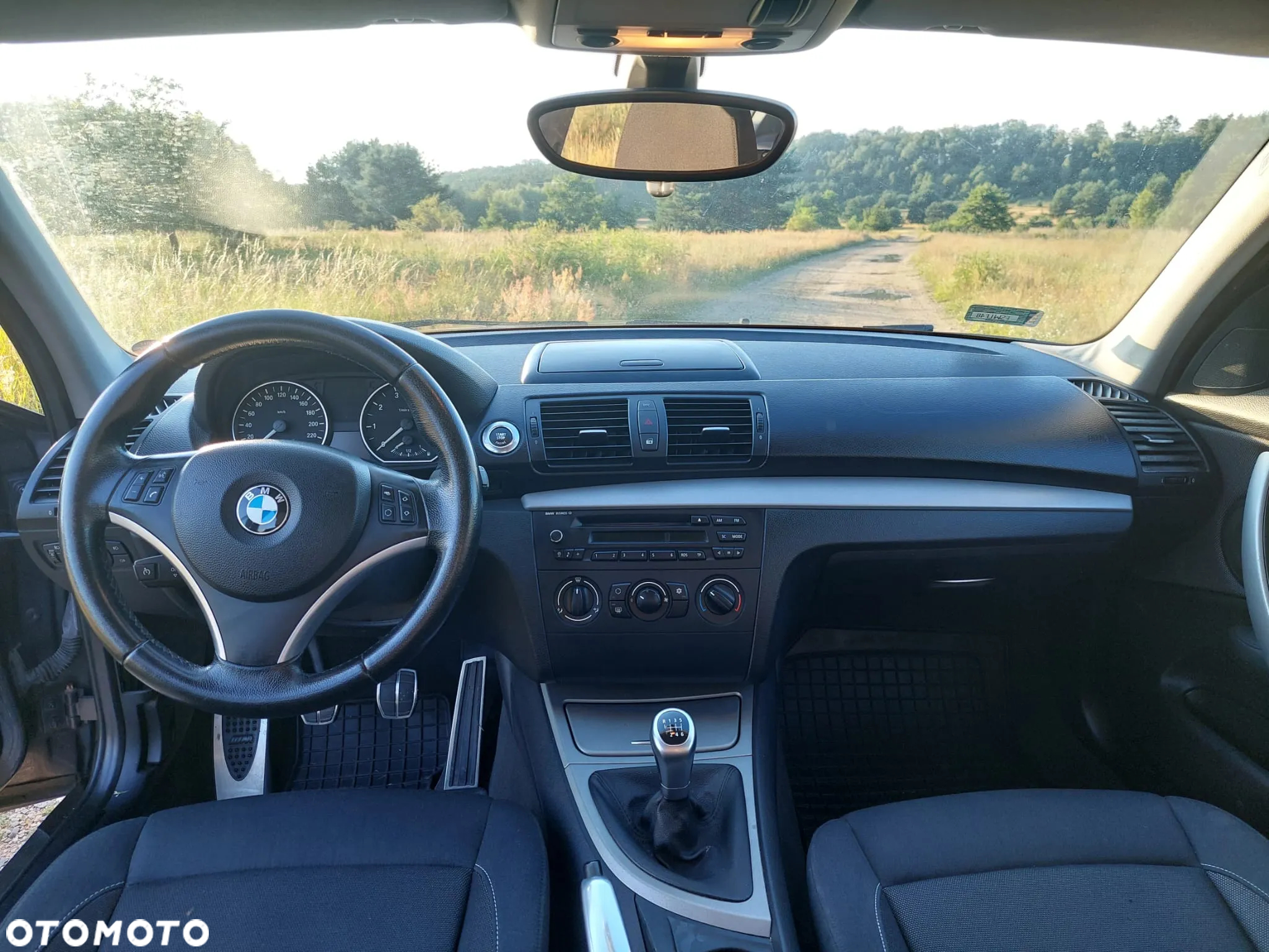 BMW Seria 1 116i - 8