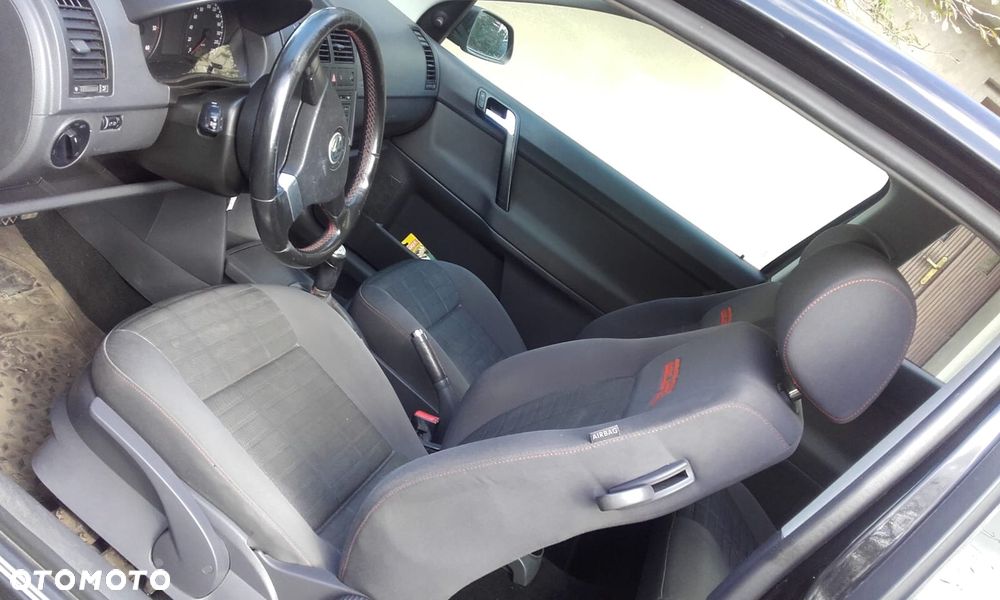 Volkswagen Polo 1.4 TDI Trendline - 5