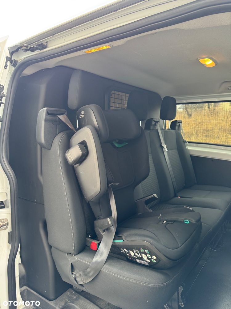 Ford TRANSIT CUSTOM - 9