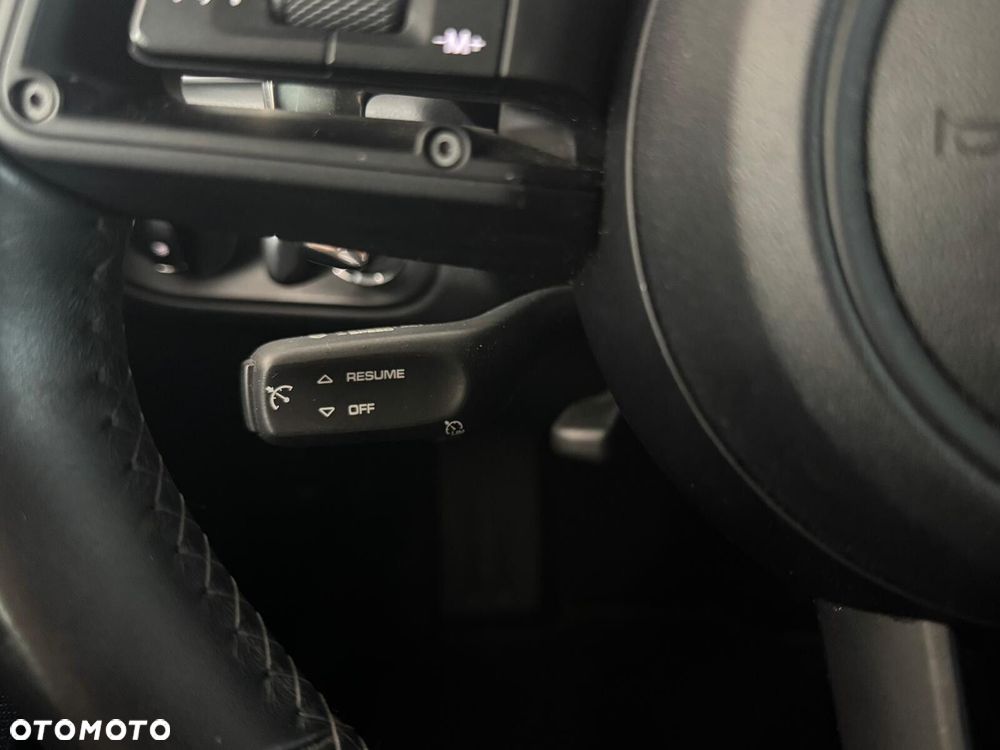 Porsche Macan - 20