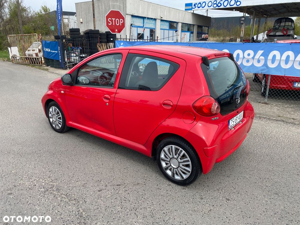 Toyota Aygo City - 19