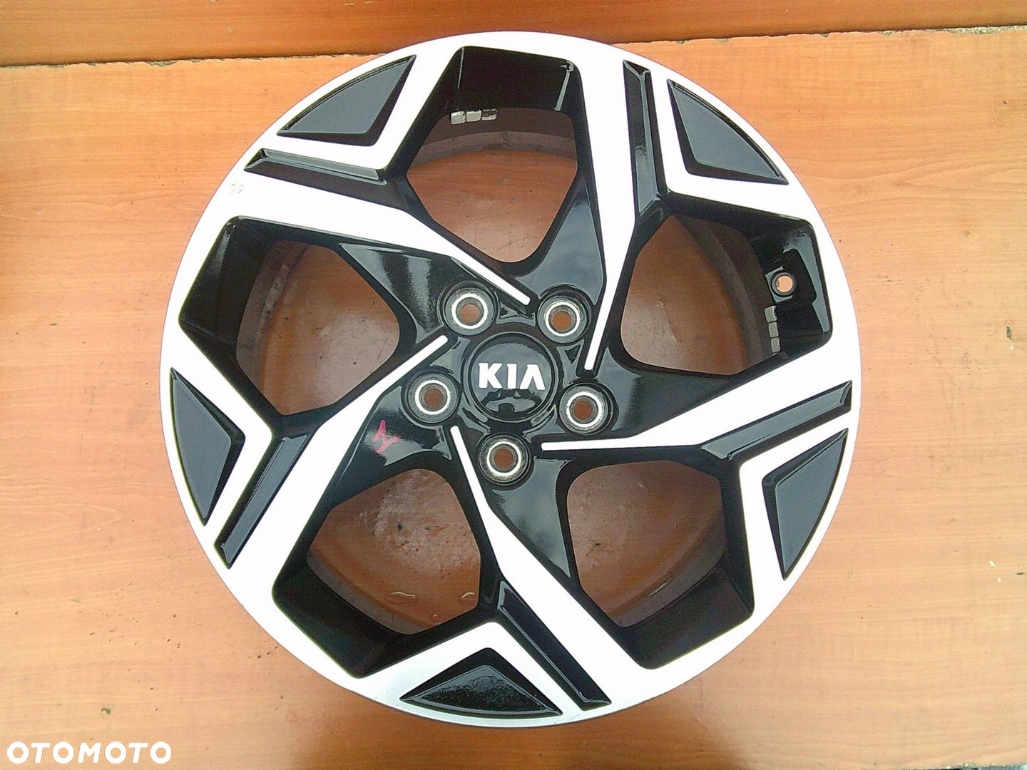 KIA SPORTAGE V FELGA 7 x 17 ET43.5 52910-R2100 5x114.3 5XY USZK - 2