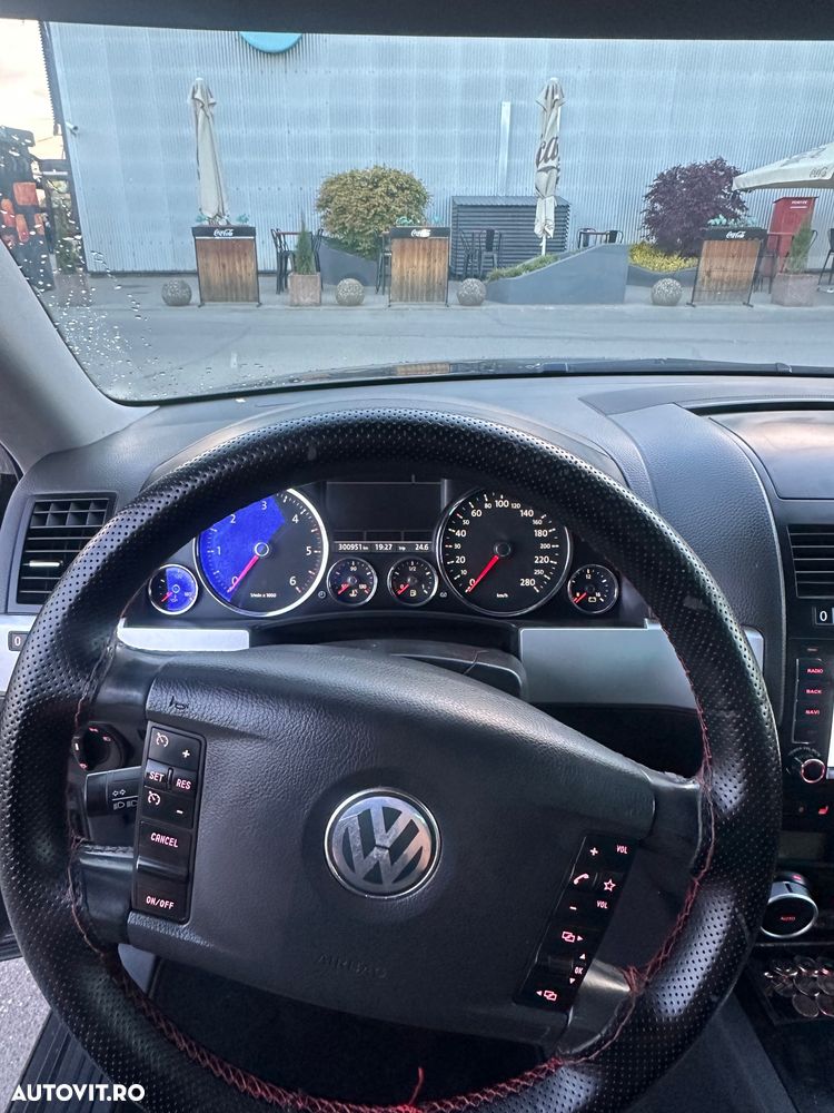 Volkswagen Touareg 3.0 V6 TDI Aut. - 11