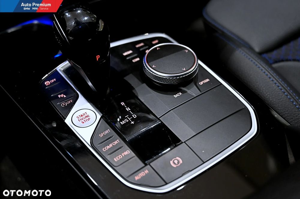 BMW Seria 2 218i M Sport - 9