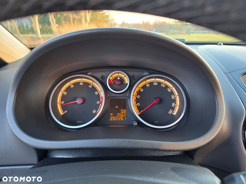 Opel Corsa 1.4 16V Color Edition - 14