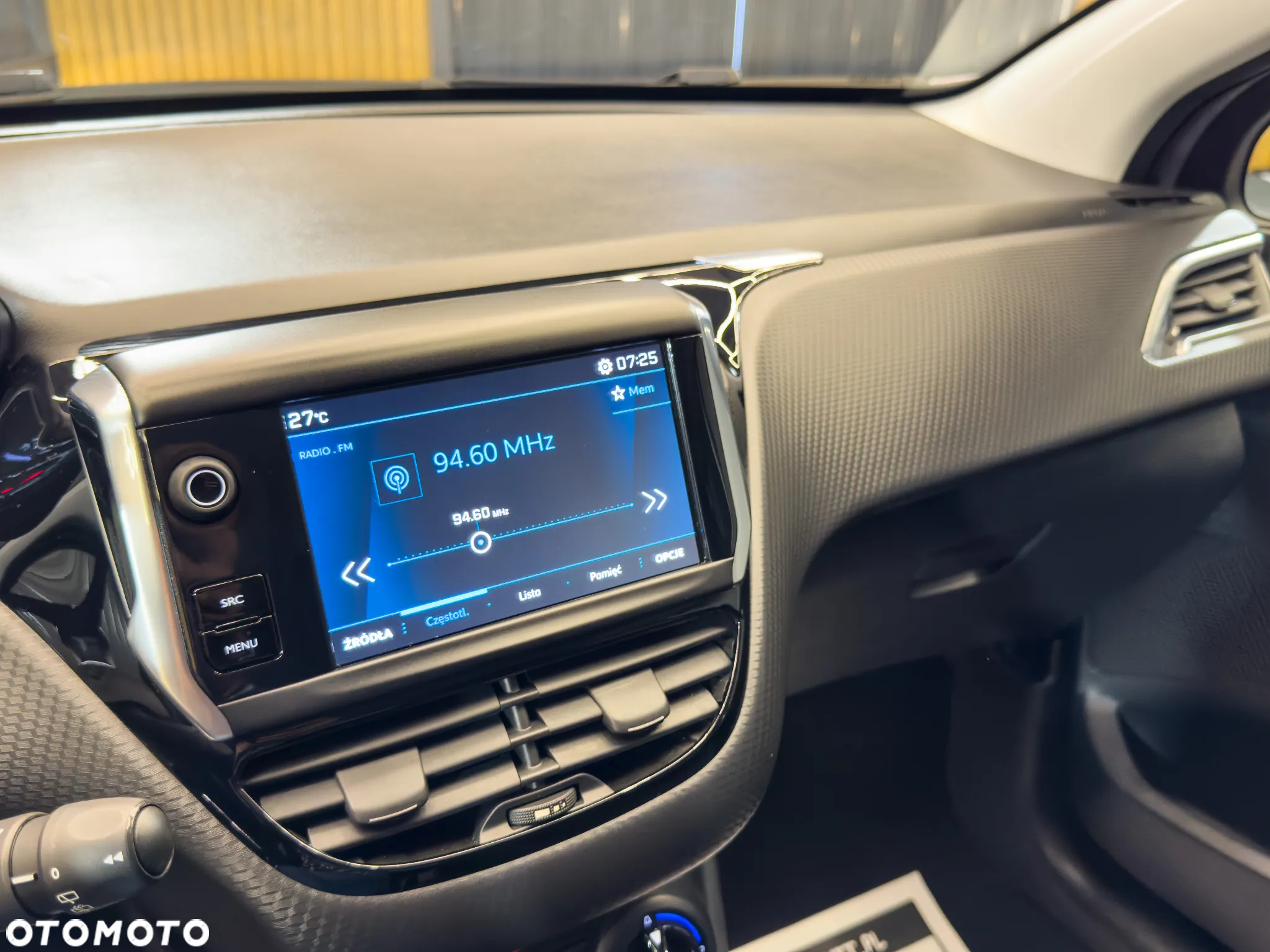 Peugeot 208 PureTech 82 Start & Stop Style - 31