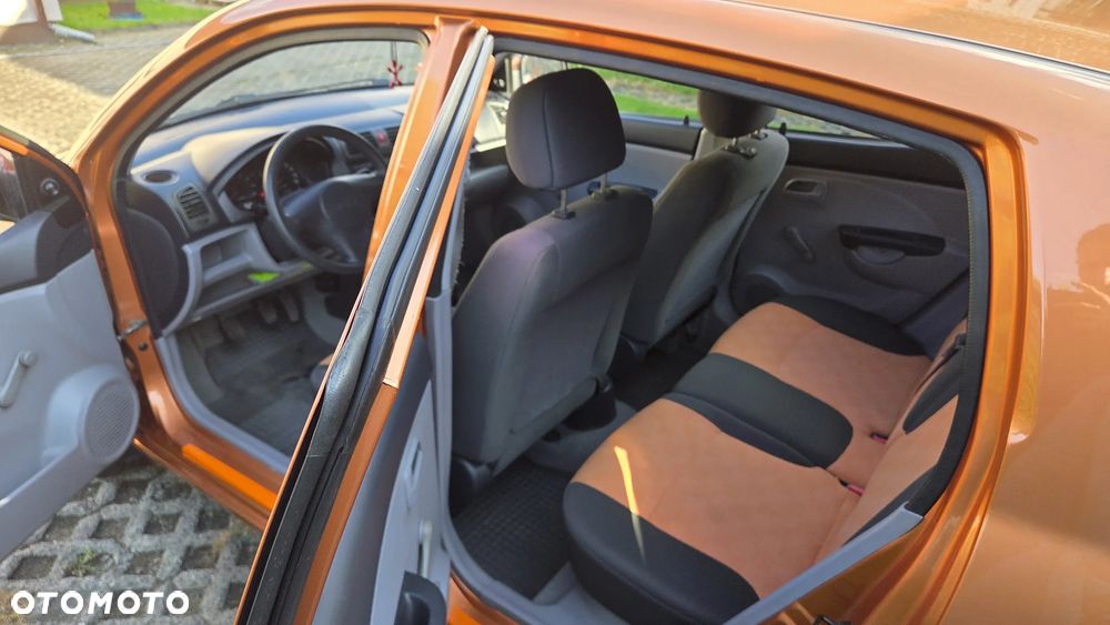 Kia Picanto 1.0 Family - 12