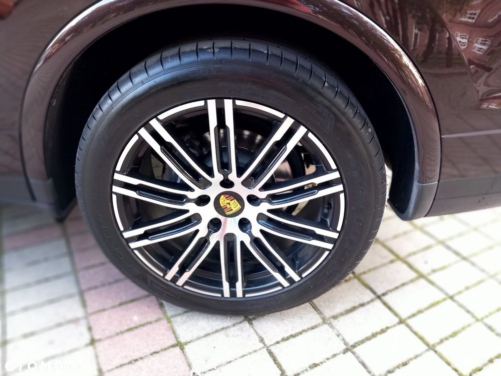 Porsche Cayenne Diesel Platinum Edition - 6