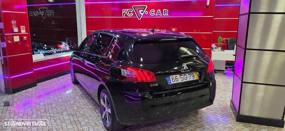 Peugeot 308 1.6 BlueHDi Allure J17 - 29