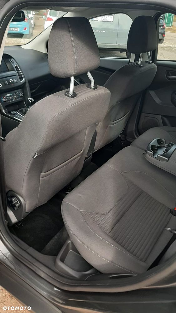 Ford Focus 2.0 TDCi Titanium ASS - 18