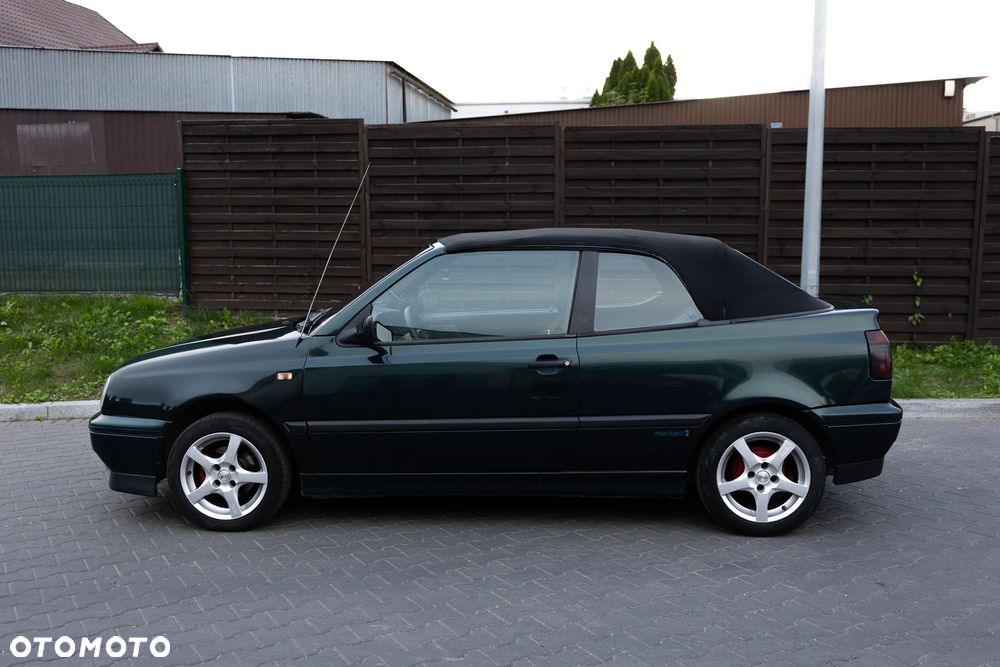 Volkswagen Golf Cabriolet 1.8 Avantgarde - 12