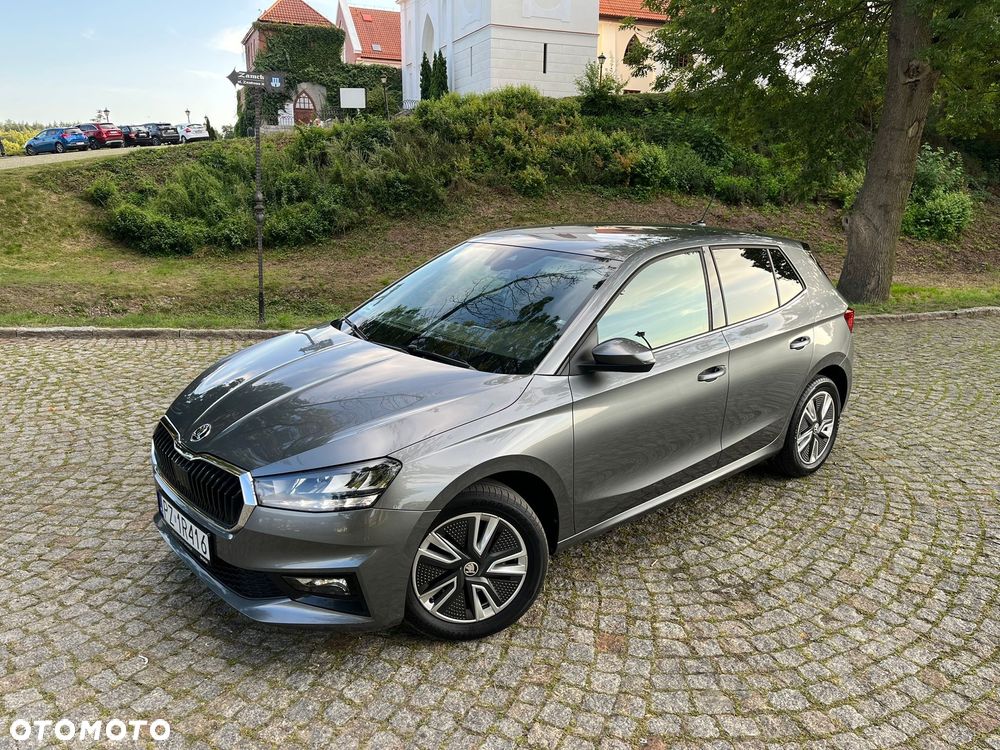 Skoda Fabia 1.0 TSI Style Color DSG - 2