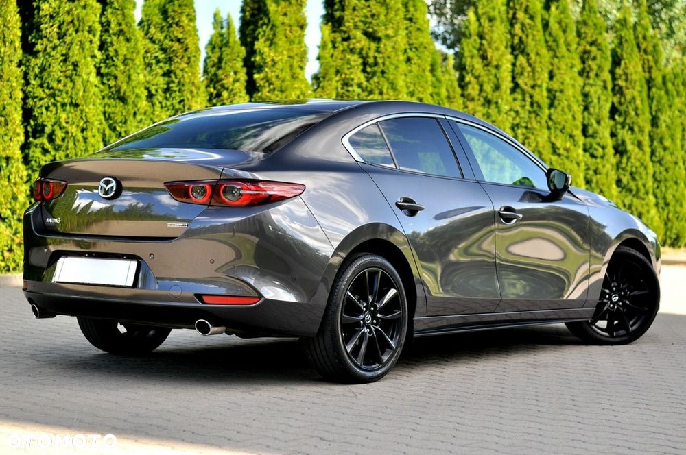 Mazda 3 - 4