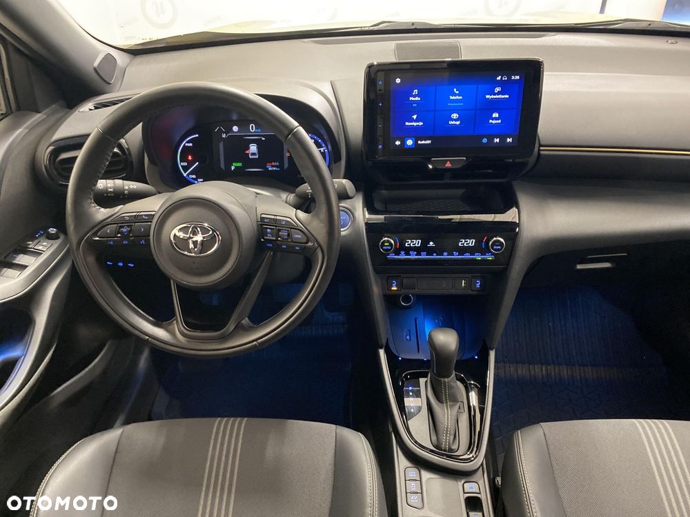 Toyota Yaris Cross Hybrid 1.5 Adventure - 3