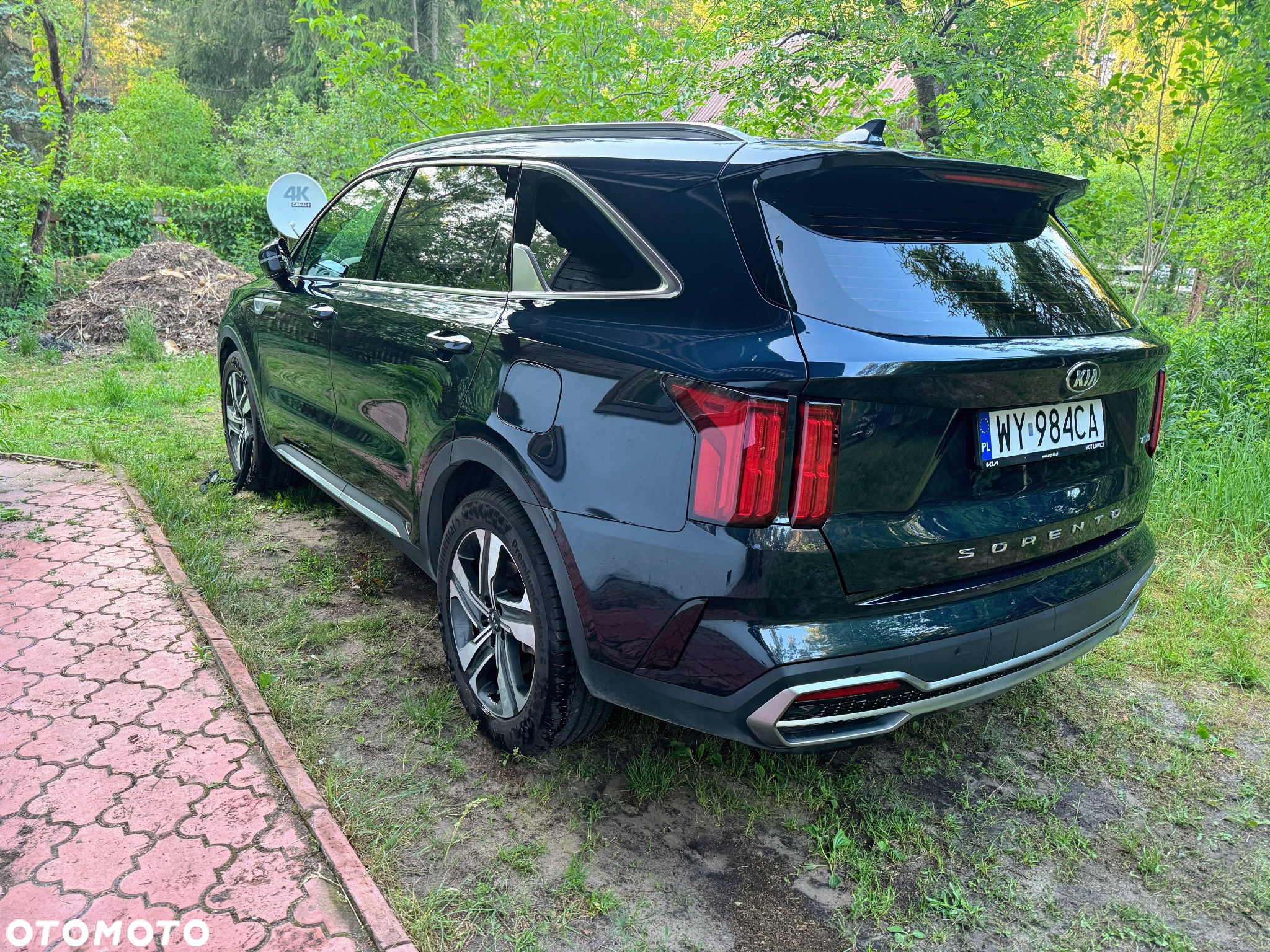 Kia Sorento - 2